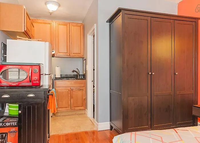 Downtown Studio Apt, Short Walk To Hospitals